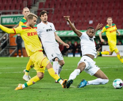  美因茨客场绝杀比勒菲尔德逃离降级区