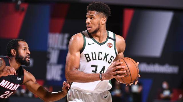  字母哥伤退雄鹿客场不敌热火队  